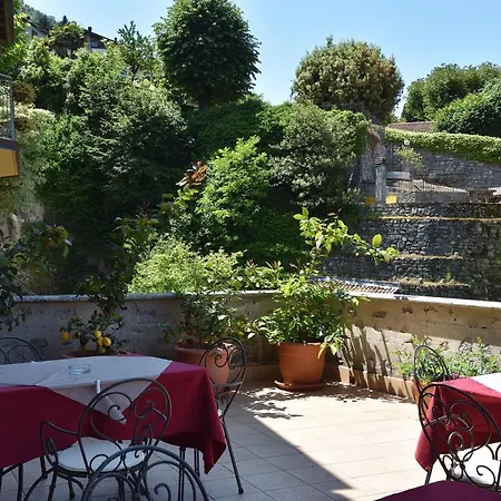 La Piccola Aparthotel 4*